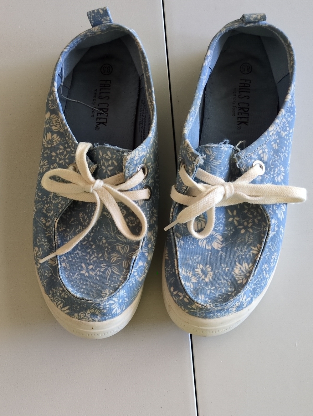 Falls Creek Light Blue Floral Canvas Women's Sneakers